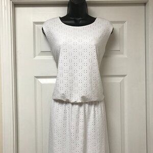 Dress White Dress Fully Lined Brand New without tags Never Worn Large